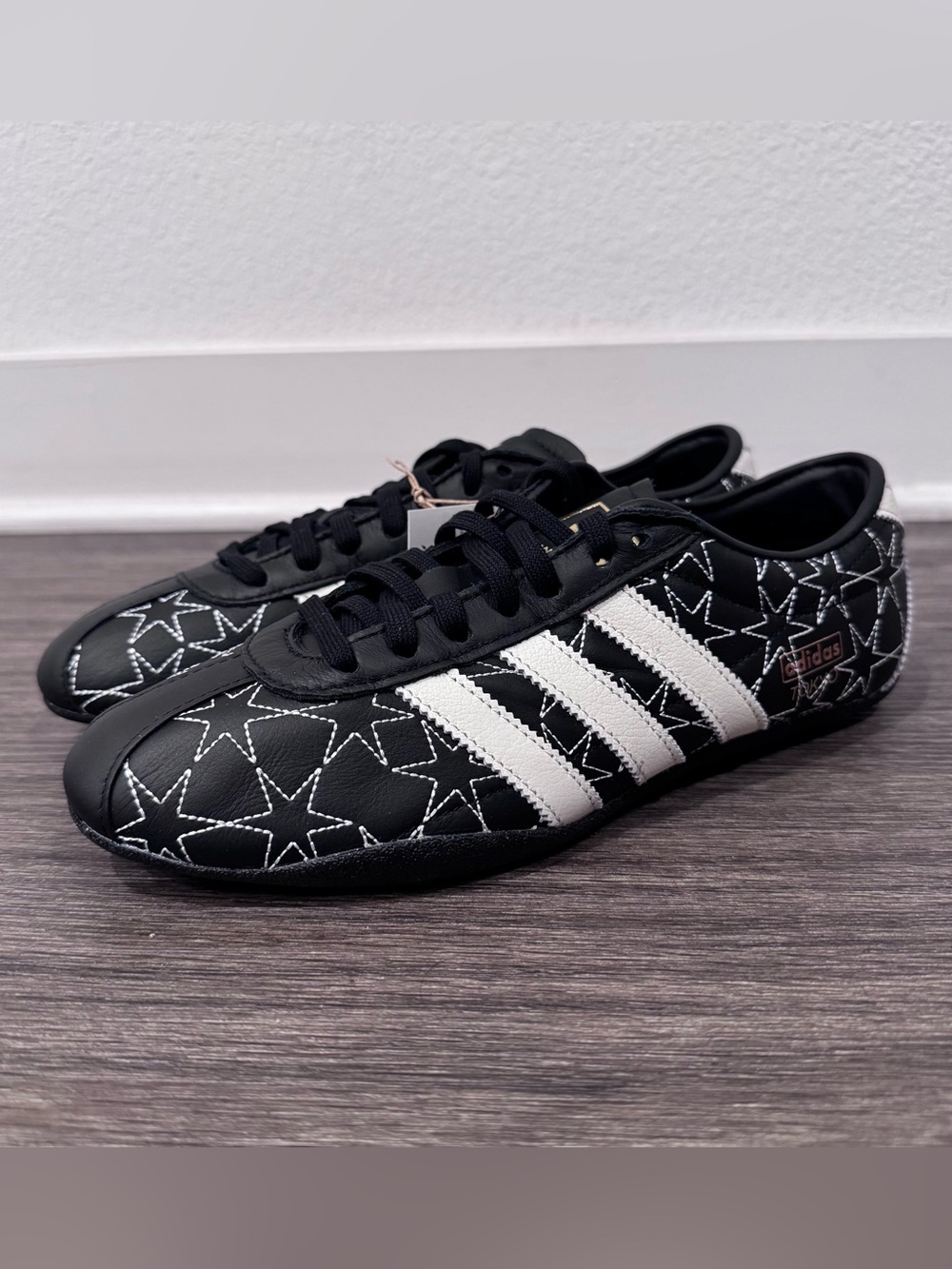 Adidas Originals Women's Black/White Tokyo Sneakers, IH6639 Sz 8, 9 - Picture 2 of 5